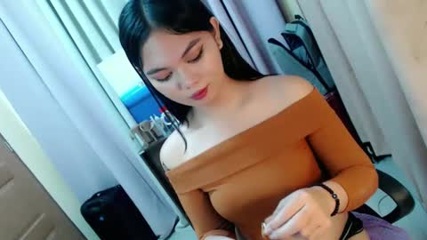 Hi its me Yna online show from December 2024 08:07:02 PM