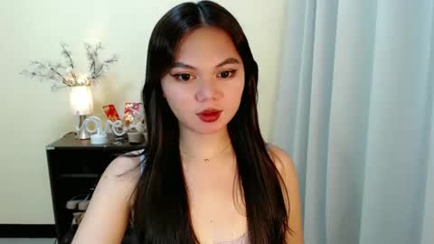Hi its me Yna online show from February 2025 07:17:02 PM