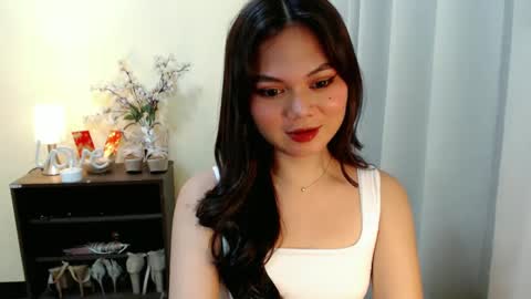 Hi its me Yna online show from February 2025 01:11:01 PM