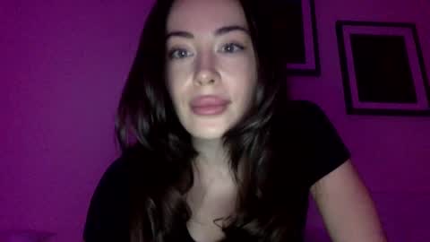 yourclassymuse online show from November 2025 07:01:02 PM