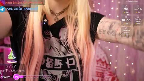 Snapshot of yourcutewaifu chatting on January 2025 03:29:01 AM Lina Fansly online show from January 2025 03:29:01 AM
