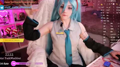 Snapshot of yourcutewaifu chatting on March 2025 08:18:02 PM Lina Fansly online show from March 2025 08:18:02 PM