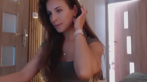 YourDalia online show from September 2025 10:52:01 AM