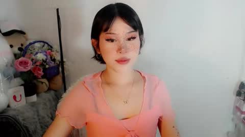 Snapshot of yourfavorateella chatting on November 2025 12:02:01 AM PrettyElla online show from November 2025 12:02:01 AM