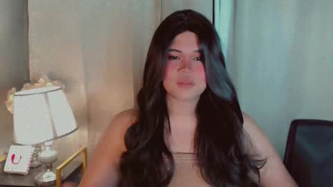 Jessica online show from October 2025 09:32:01 AM