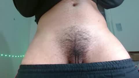 Snapshot of yourfavorite_bigclit chatting on October 2025 02:05:01 PM yourfavorite_bigclit online show from October 2025 02:05:01 PM