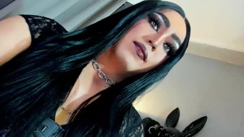 Snapshot of yourfiercemistress chatting on November 2025 10:21:02 PM not into STINGY and CHEAP people online show from November 2025 10:21:02 PM