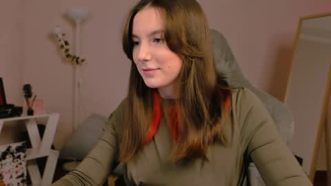 Chloe online show from January 2025 08:23:02 PM