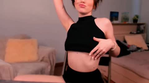 Chloe online show from February 2025 08:21:02 AM