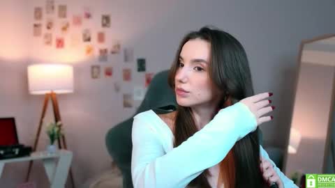 Chloe online show from September 2025 09:18:01 PM