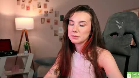 Chloe online show from November 2025 05:29:02 AM