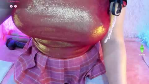 Snapshot of yourgirl11555 chatting on October 2025 05:19:02 AM Liza online show from October 2025 05:19:02 AM