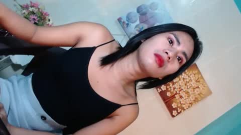 Snapshot of yourhottie_winxxx chatting on January 2025 05:32:01 AM Mauie online show from January 2025 05:32:01 AM