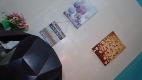 Snapshot of yourhottie_winxxx chatting on January 2025 05:13:01 PM Mauie online show from January 2025 05:13:01 PM