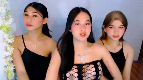 Snapshot of yourhumiliationgirl chatting on November 2025 05:24:02 PM yourhumiliationgirl online show from November 2025 05:24:02 PM