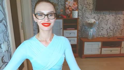 Snapshot of yourladysunshine chatting on October 2025 12:04:01 PM Ksyusha online show from October 2025 12:04:01 PM