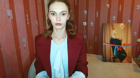 Snapshot of yourladysunshine chatting on November 2025 07:30:01 AM Ksyusha online show from November 2025 07:30:01 AM