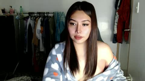 tifanny online show from February 2025 07:01:02 AM