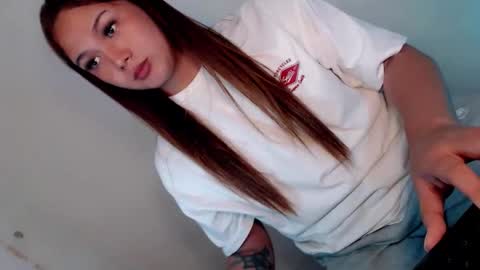 Snapshot of yourlovingpearl chatting on October 2025 06:56:01 AM PEARL online show from October 2025 06:56:01 AM