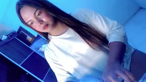 Snapshot of yourlovingpearl chatting on October 2025 01:53:02 AM PEARL online show from October 2025 01:53:02 AM