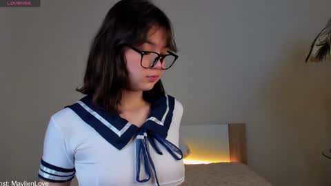 yourmaylien online show from December 2024 08:29:01 AM