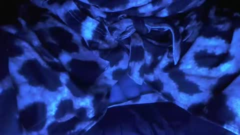 youroneshot online show from February 2025 07:06:02 PM