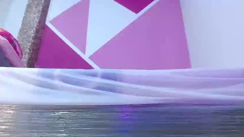 Snapshot of youronlydawn chatting on October 2025 06:19:02 PM Dawn online show from October 2025 06:19:02 PM