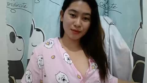 Kelly online show from March 2025 05:33:01 PM