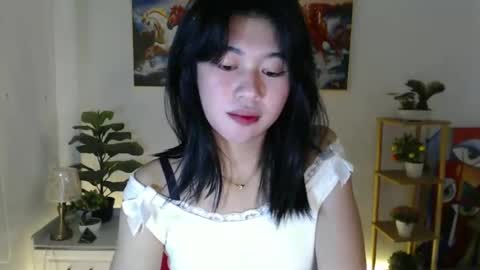 Snapshot of yourprettytrish chatting on January 2025 12:44:02 AM Trish online show from January 2025 12:44:02 AM