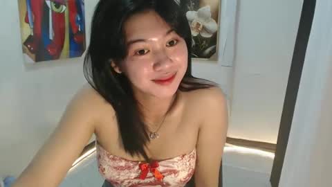 Snapshot of yourprettytrish chatting on January 2025 08:54:01 AM Trish online show from January 2025 08:54:01 AM