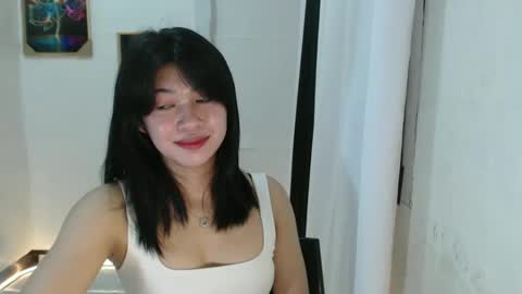 Snapshot of yourprettytrish chatting on February 2025 06:24:01 PM Trish online show from February 2025 06:24:01 PM