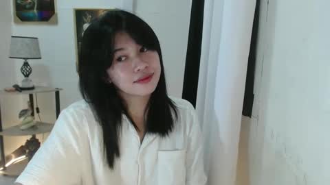 Snapshot of yourprettytrish chatting on February 2025 08:07:02 PM Trish online show from February 2025 08:07:02 PM