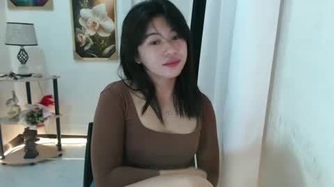Snapshot of yourprettytrish chatting on February 2025 01:29:01 AM Trish online show from February 2025 01:29:01 AM