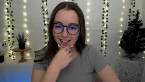 Happy online show from December 2024 10:38:02 AM