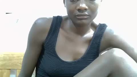 Snapshot of yours_sexy_doll chatting on October 2025 08:38:01 AM yours sexy doll online show from October 2025 08:38:01 AM