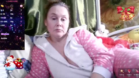 Snapshot of yoursexkroshka chatting on December 2024 02:28:01 PM kroshka online show from December 2024 02:28:01 PM