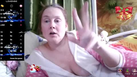 Snapshot of yoursexkroshka chatting on December 2024 07:53:02 PM kroshka online show from December 2024 07:53:02 PM