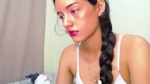 Lina and roberth online show from October 2025 05:52:02 AM