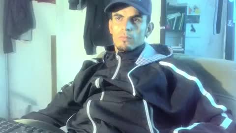 Snapshot of yourskinnybooy chatting on September 2025 08:33:02 PM sander online show from September 2025 08:33:02 PM