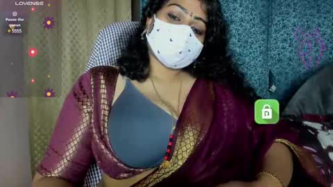 Snapshot of yourss_preethy chatting on January 2025 04:30:01 PM preethy online show from January 2025 04:30:01 PM