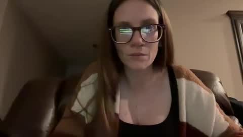 yourstrulylivy online show from December 2024 02:27:01 AM