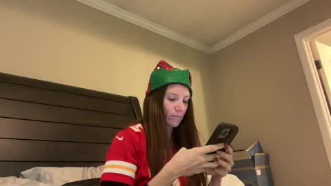 yourstrulylivy online show from December 2024 06:19:02 PM