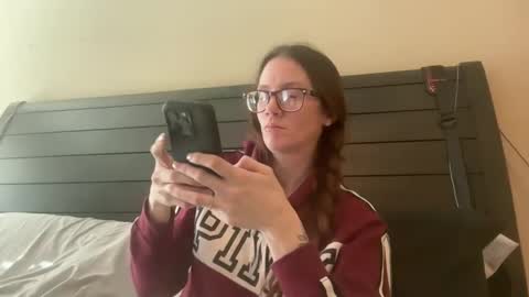 yourstrulylivy online show from January 2025 06:14:01 PM