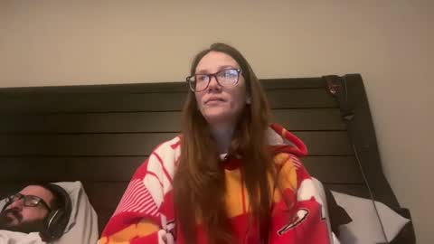 yourstrulylivy online show from February 2025 01:33:01 PM