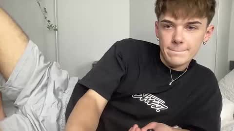 Snapshot of yoursweetyguy chatting on November 2025 02:06:01 PM yoursweetyguy online show from November 2025 02:06:01 PM