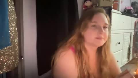 yourthickgingergoddess online show from December 2024 03:22:02 PM