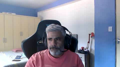 Snapshot of yourtoytoyoumaster3 chatting on November 2025 02:06:02 PM yourtoytoyoumaster3 online show from November 2025 02:06:02 PM