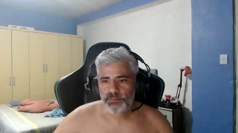 Snapshot of yourtoytoyoumaster3 chatting on November 2025 07:47:02 PM yourtoytoyoumaster3 online show from November 2025 07:47:02 PM