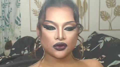 Snapshot of yourtrannyqueenxxx chatting on October 2025 09:10:02 PM Anastacia Grey online show from October 2025 09:10:02 PM