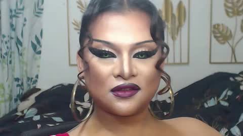 Snapshot of yourtrannyqueenxxx chatting on November 2025 10:21:02 PM Anastacia Grey online show from November 2025 10:21:02 PM